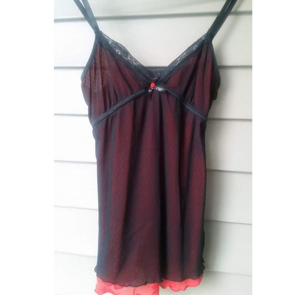 Queen of Darkness Tops - Queen of Darkness Red/Black Lace Camisole Queen of Darkness Tops - Queen of Darkness Red/Black Lace Camisole